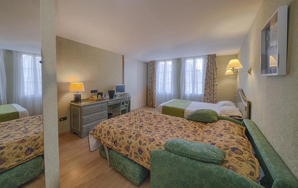 Logis Le Tadorne Hotel Piney Екстериор снимка